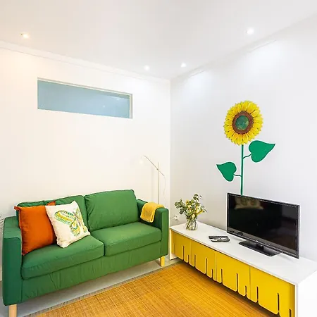 Apartamento Pateo Das Cantigas * Лиссабон